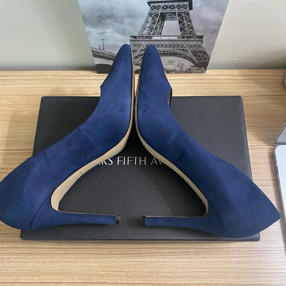 SAKS FIFTH AVENUE Pumps